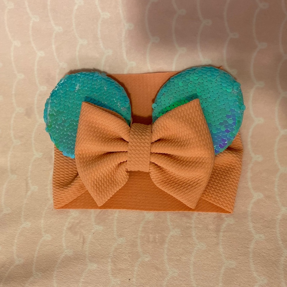 Disney inspired Minnie baby ear headband - Picture 2 of 2